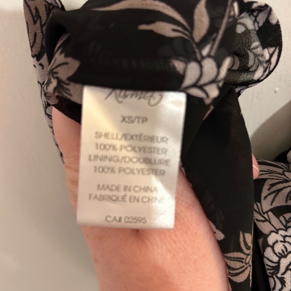 Kismet Size XS Floral Print Camisole - Picture 10 of 11